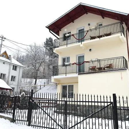 Casa Zura Гостевой дом